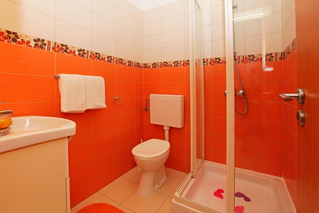Guest House Kod Peskarije فيلا لوكا الغرفة الصورة
